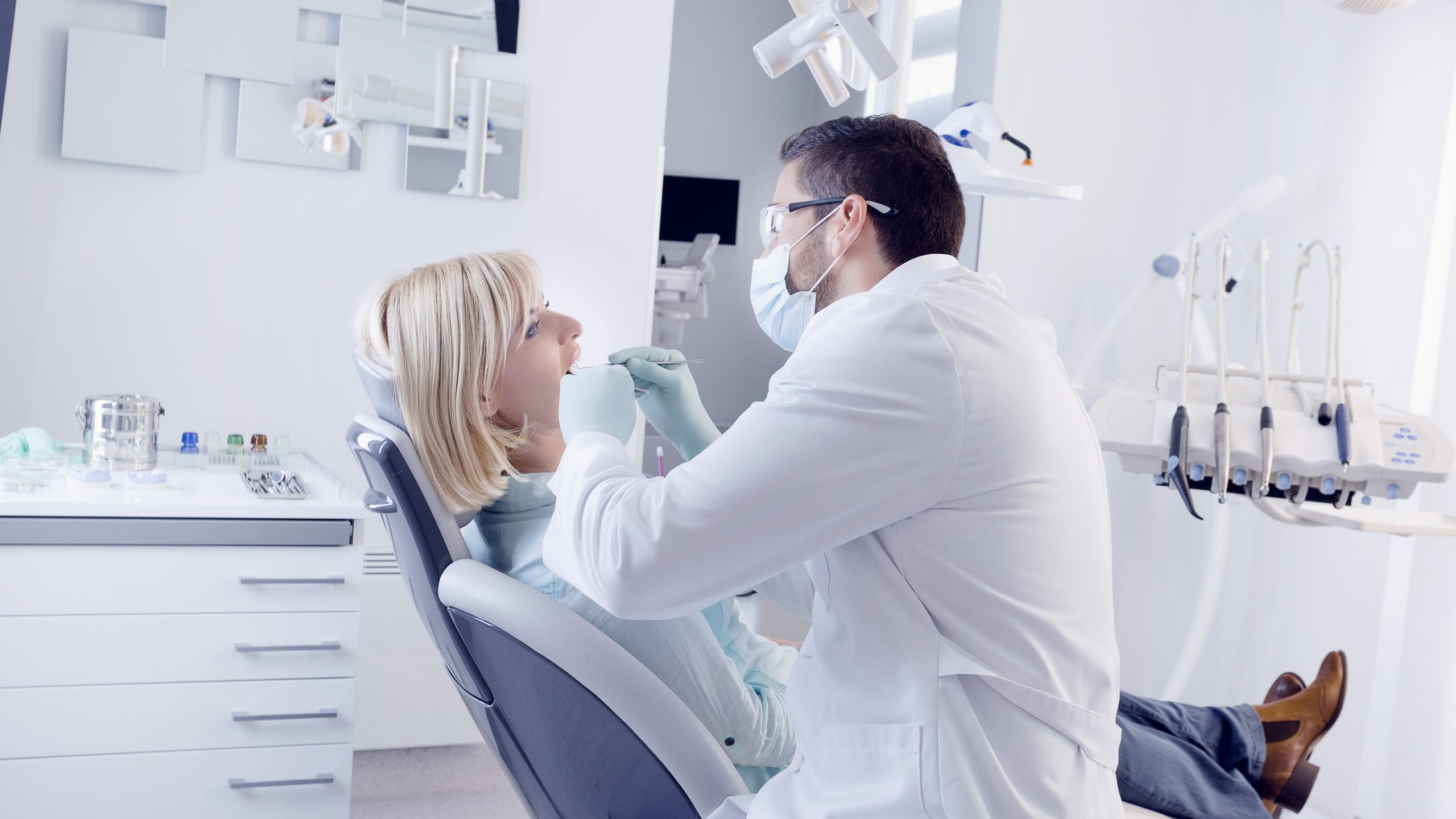 Dentist in Lithia, FL